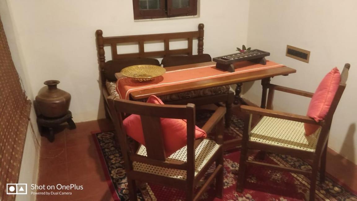Tanjore Inn Thanjavur Exterior photo