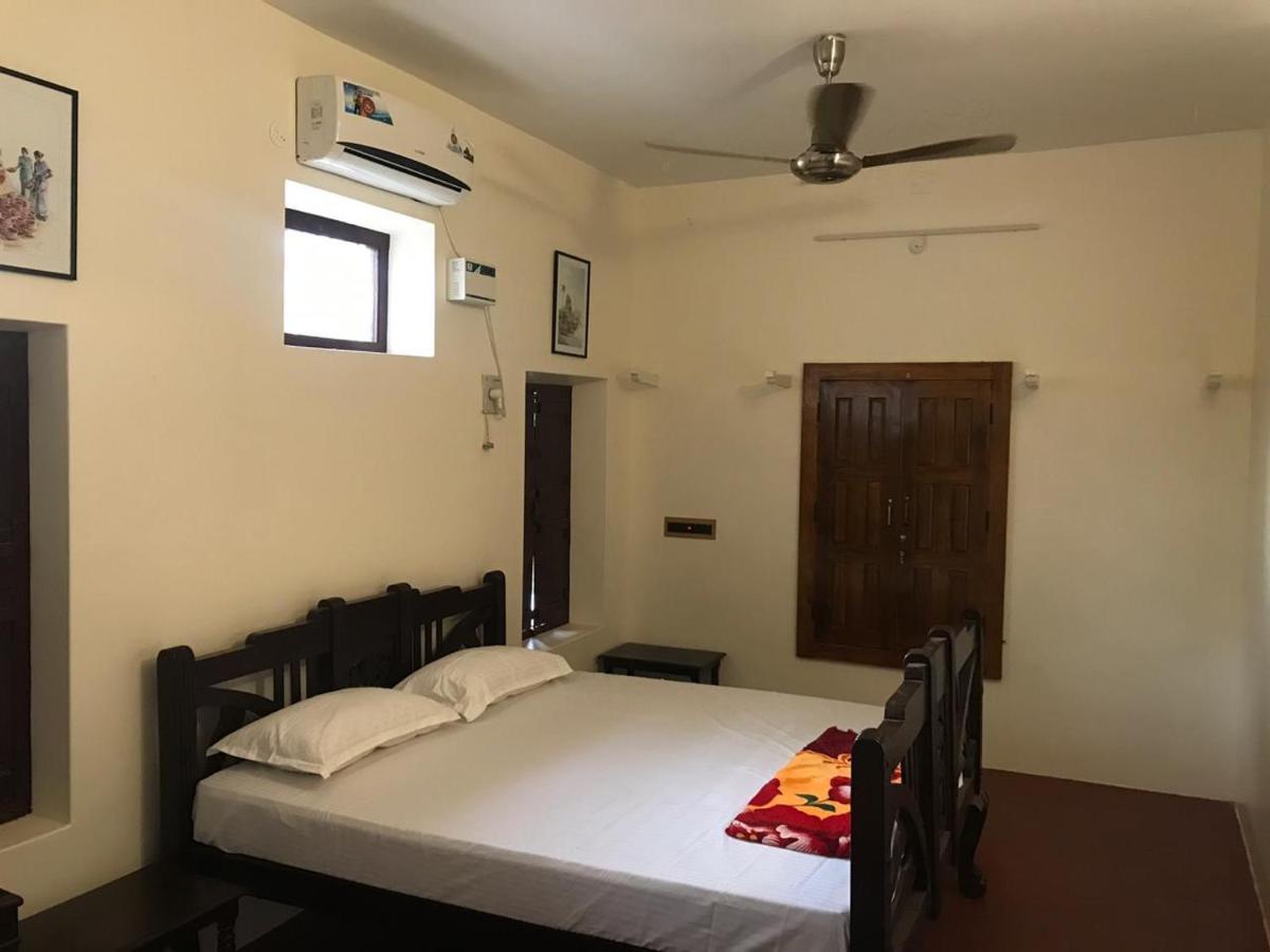 Tanjore Inn Thanjavur Exterior photo